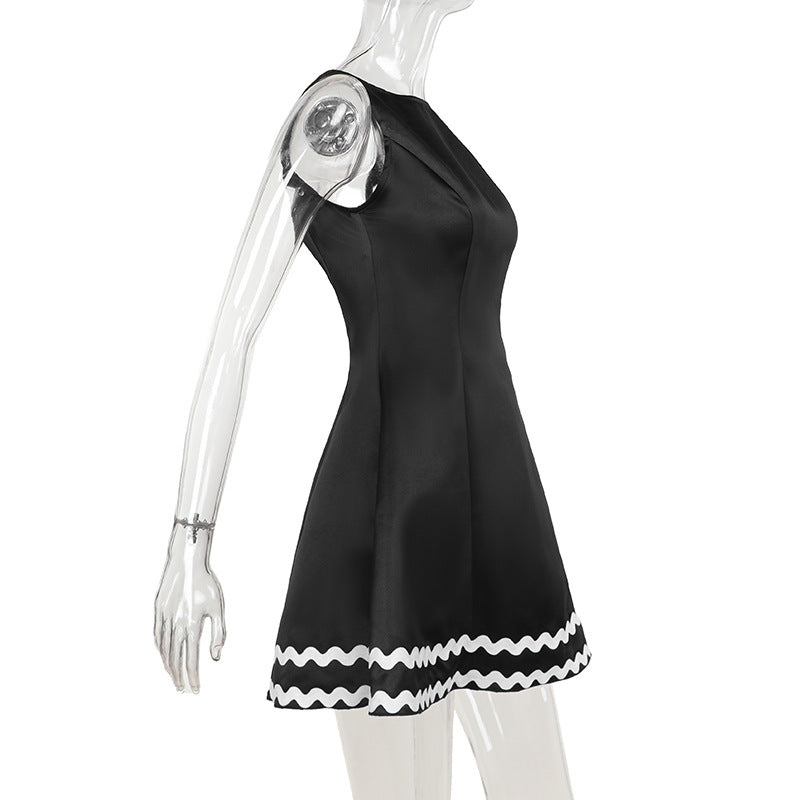 THE PARISIAN Dress