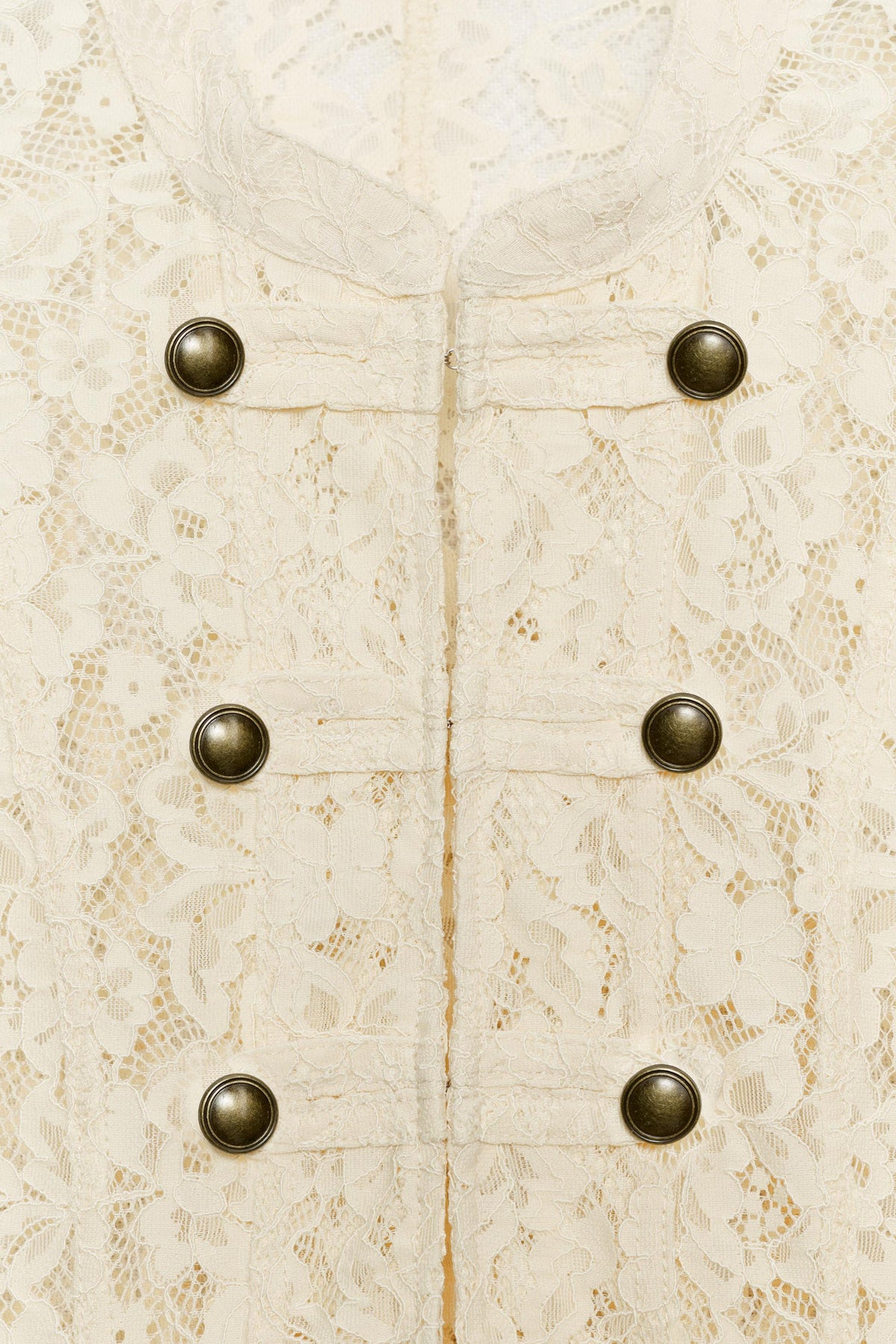 a VERSAILLES LACE FROG FASTENING JACKET