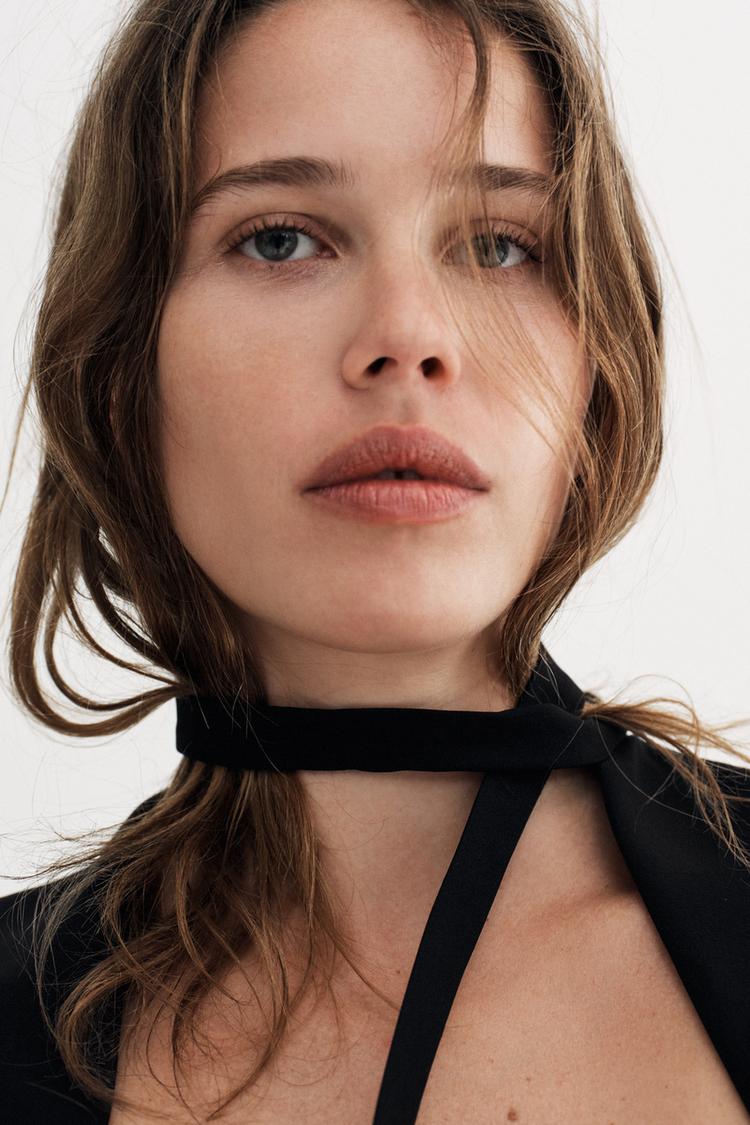 DIANA Black Mini Dress