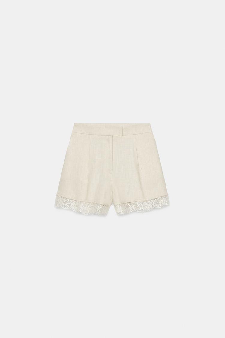 a MEGAN Pleated lace short