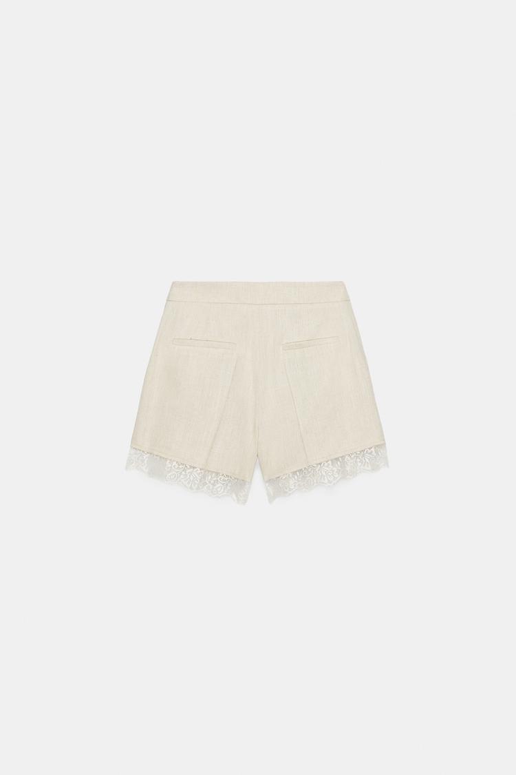 a MEGAN Pleated lace short