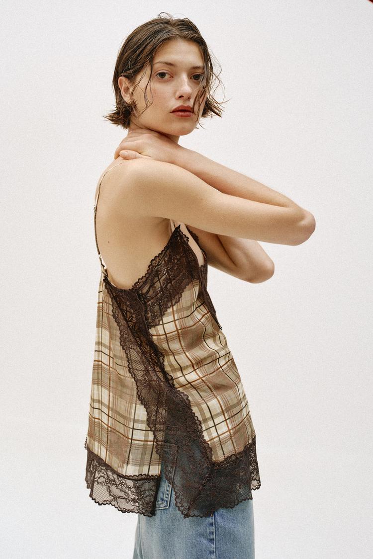 MAGGIE Top