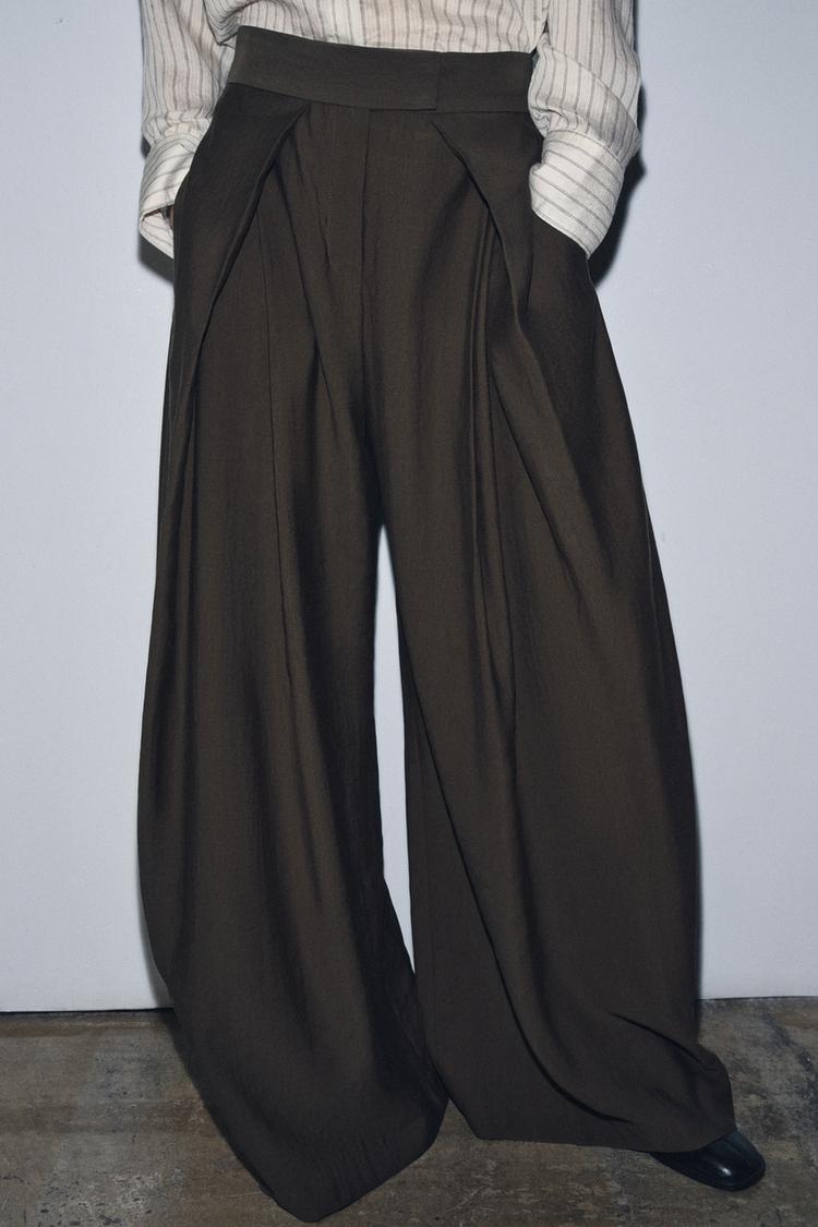 A IRINA  Front Pleat Trousers