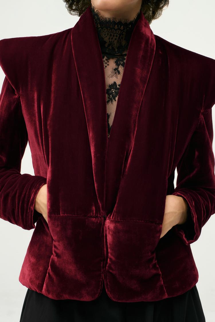 THE CHARLOTTE Blazer