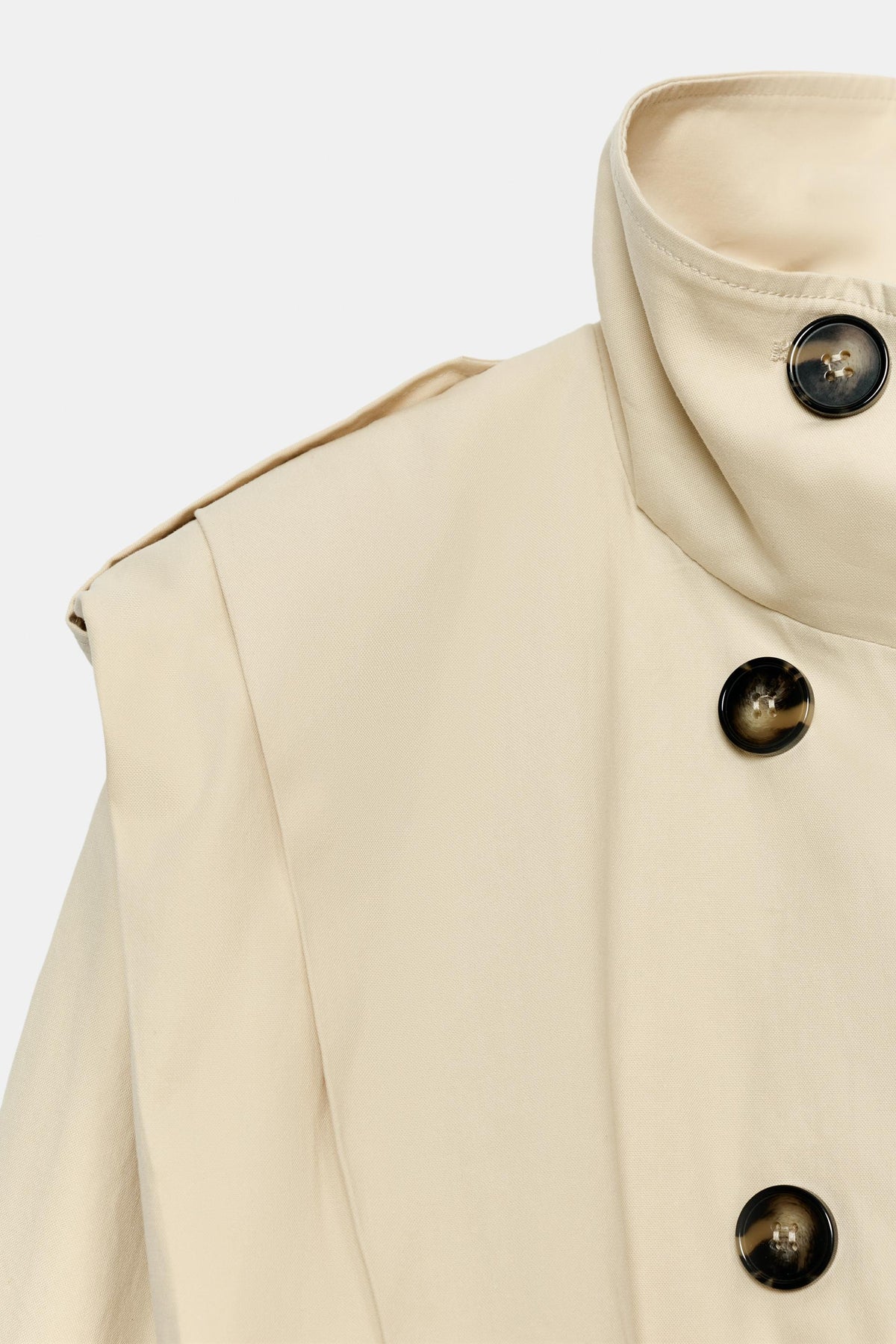 a SHARON SHORT PLEATED TRENCH COAT